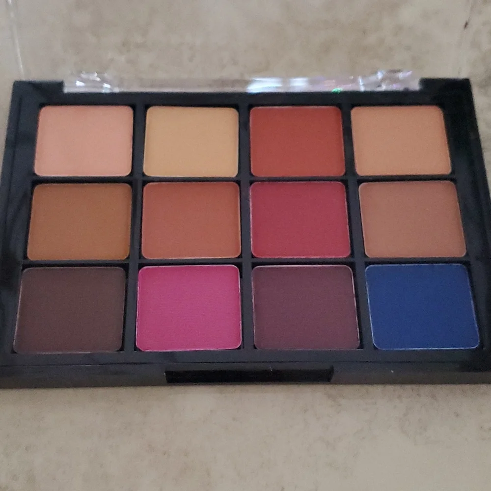 Eyeshadow Palette